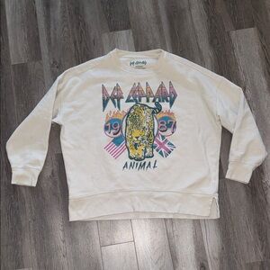 Def Leppard Crewneck, Size Large